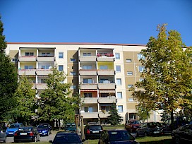 Friedrich-Ebert-Str. 67 - 81 vor der Sanierung